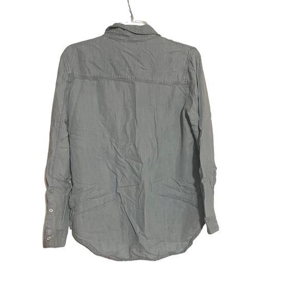 Denim Banana Republic Button up Top - Picture 2 of 5